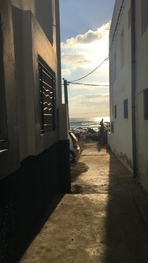 Dar El Pirata Hostel Asilah Esterno foto