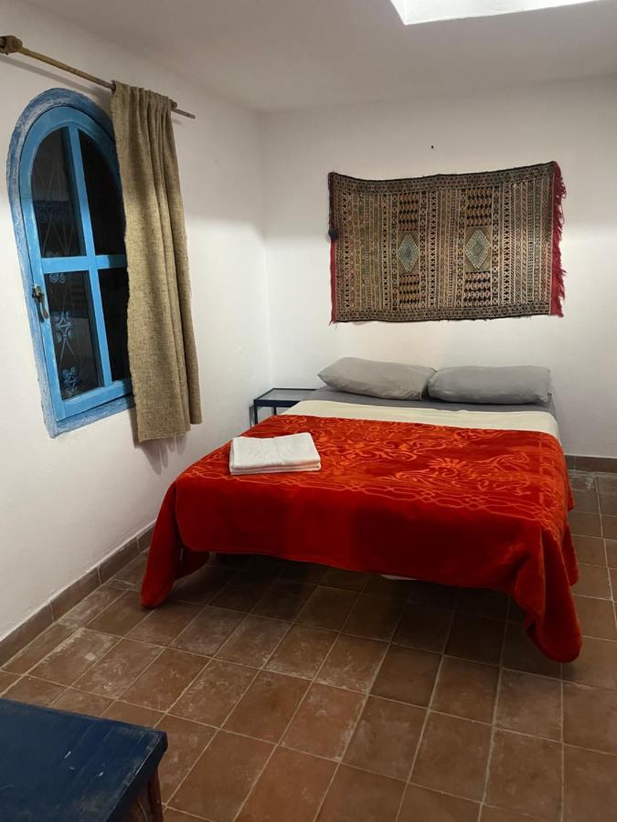 Dar El Pirata Hostel Asilah Esterno foto
